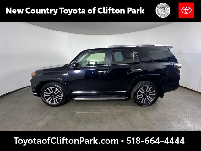 Used 2023 Toyota 4Runner Limited AWD/4WD image 6
