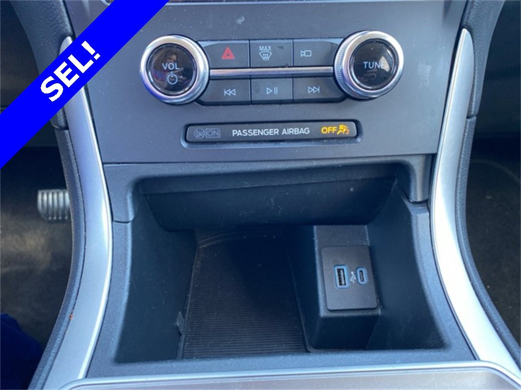 Used 2024 Ford Edge SEL image 29