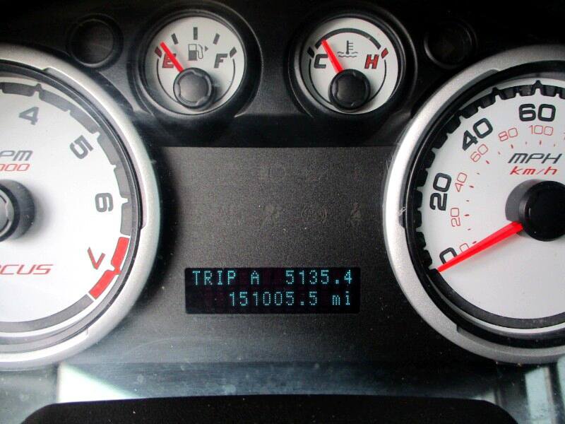 Used 2008 Ford Focus SE FWD image 12
