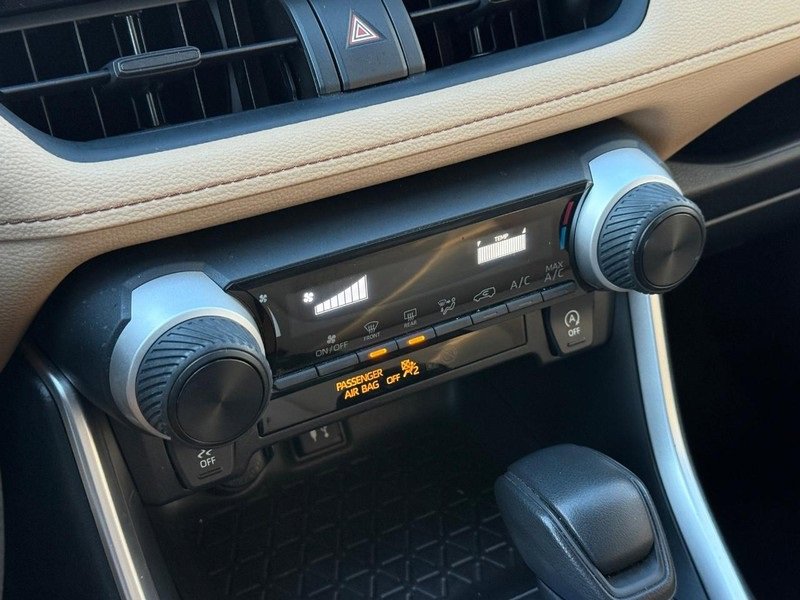Used 2019 Toyota RAV4 LE w/ All Weather Liner Package image 26