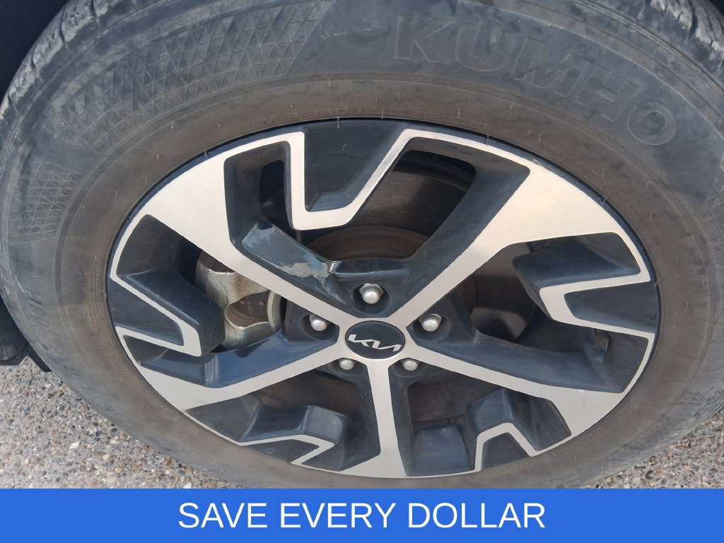 Used 2024 Kia Sportage EX FWD image 14