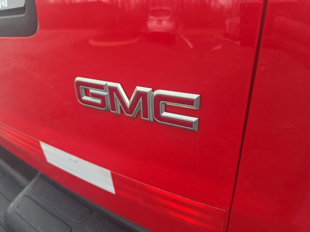 Used 2020 GMC Savana 2500 Extended w/ Driver Convenience Package image 9