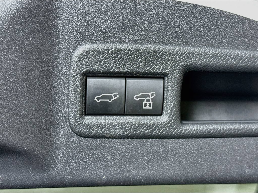 Used 2024 Toyota bZ4X AWD w/ Weather Package image 32