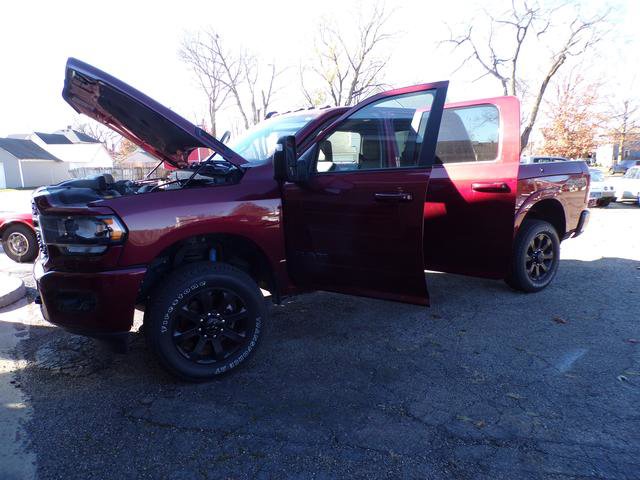Used 2023 RAM 2500 Big Horn w/ Night Edition image 17