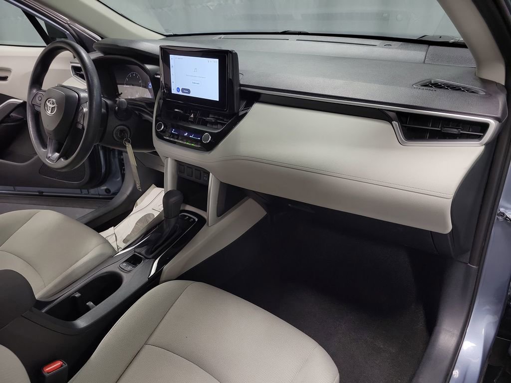 Used 2024 Toyota Corolla Cross L image 22