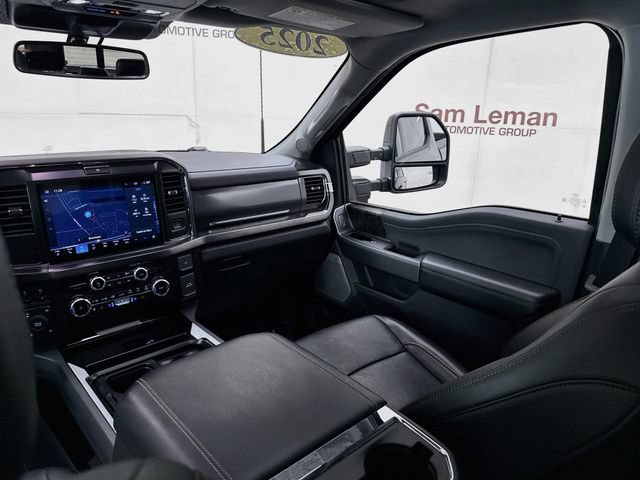Certified 2025 Ford F250 Lariat AWD/4WD image 25