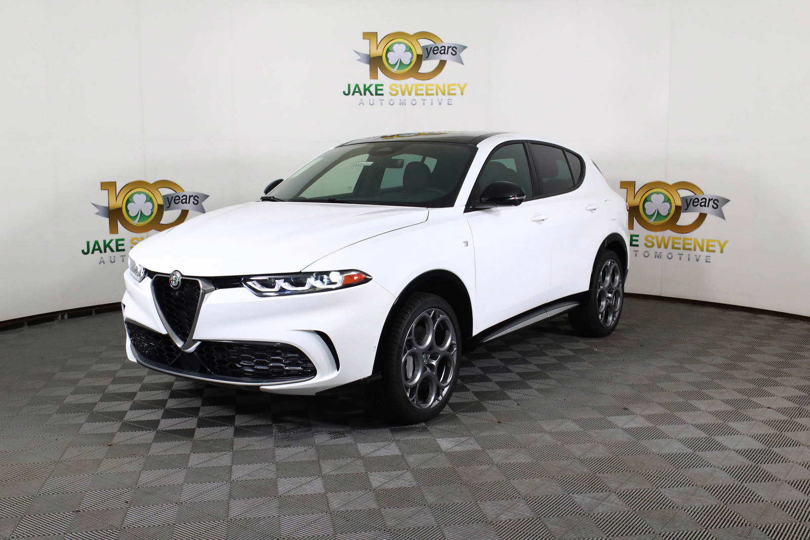 Used 2024 Alfa Romeo Tonale Ti image 4
