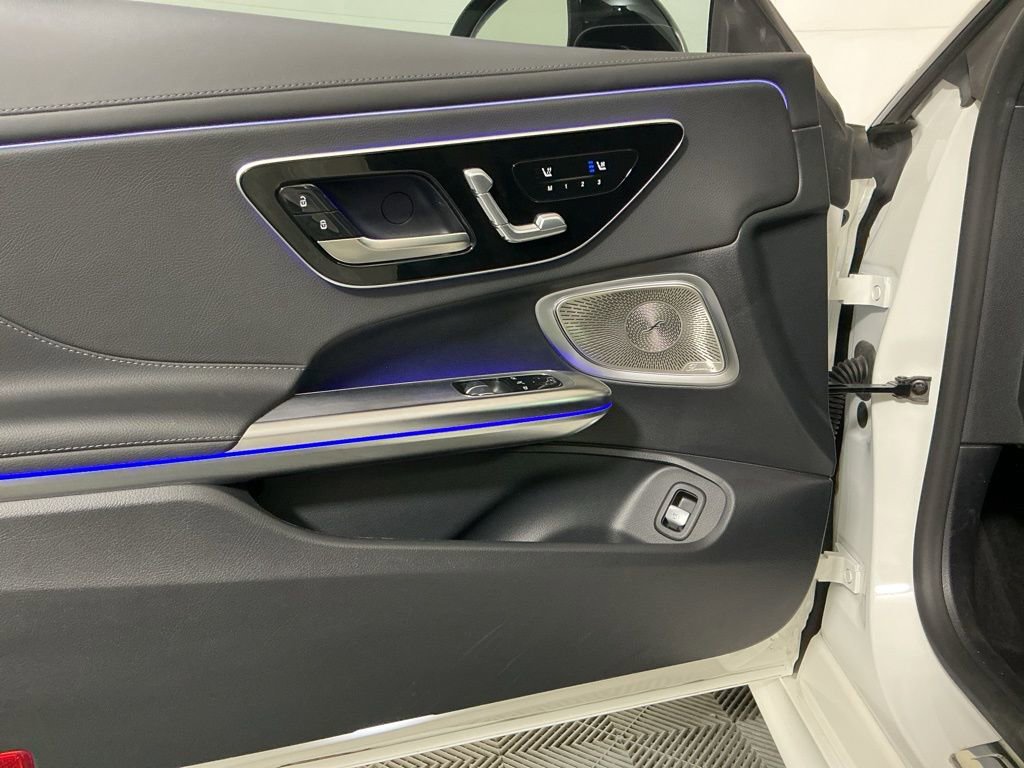 Used 2024 Mercedes-Benz CLE 300 4MATIC Coupe image 19