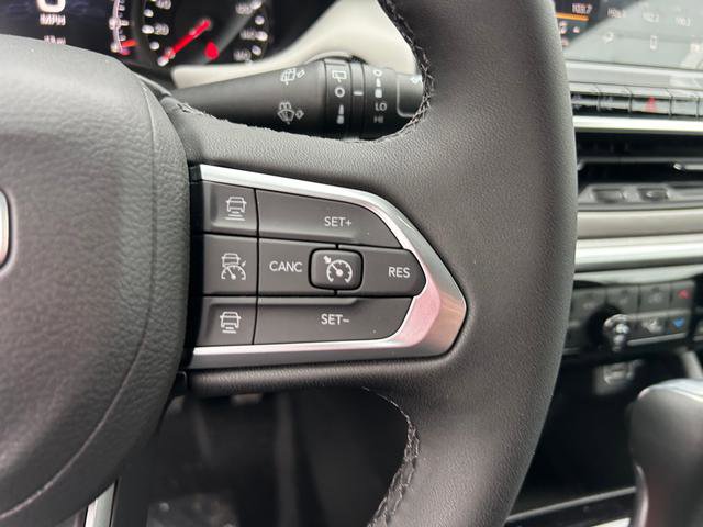 New 2026 Jeep Compass Limited AWD/4WD image 15