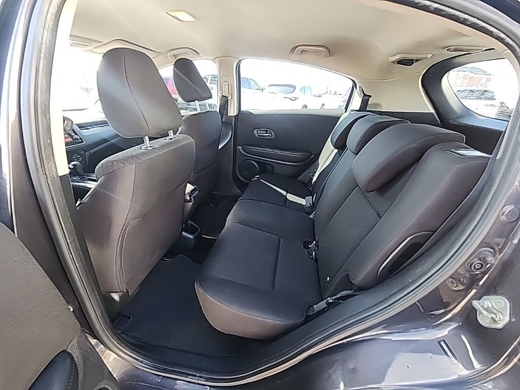 Used 2016 Honda HR-V LX image 25