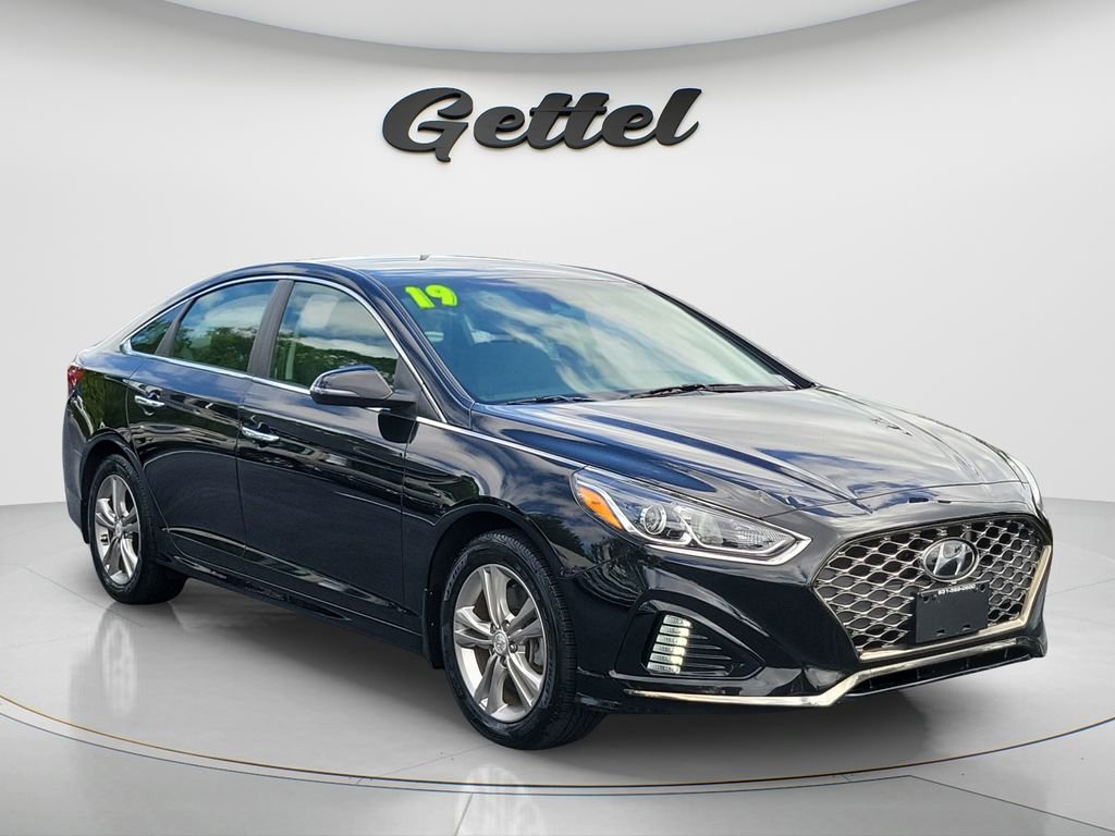 Used 2019 Hyundai Sonata SEL w/ Tech Package 02 FWD image 5