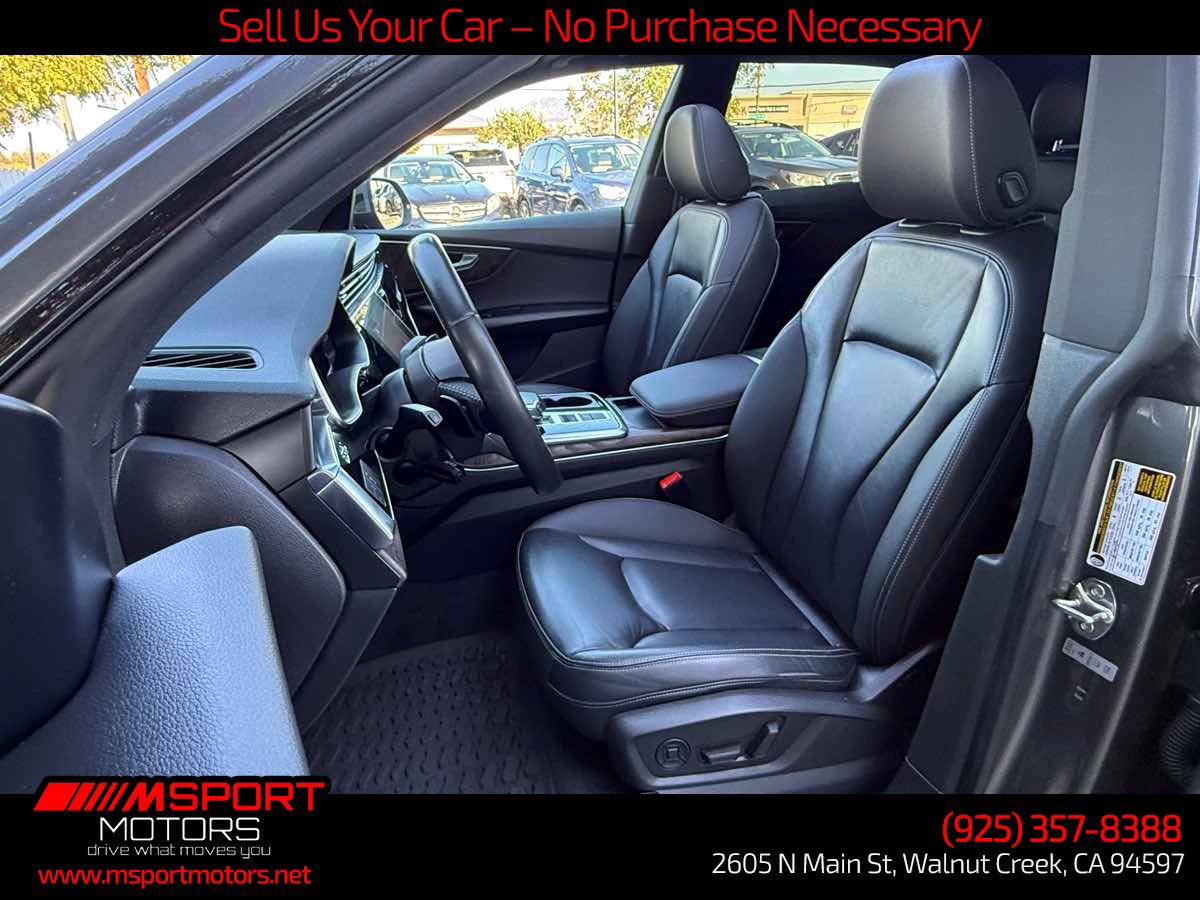 Used 2020 Audi Q8 Premium w/ Black Optic Package AWD/4WD image 12