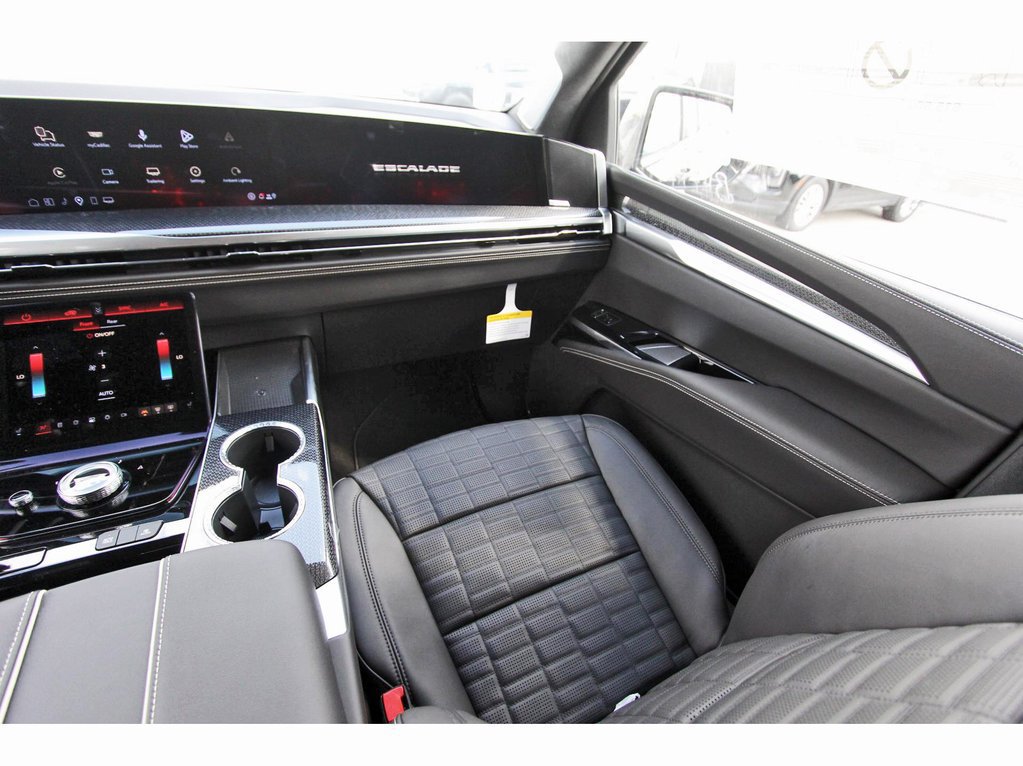 New 2026 Cadillac Escalade V w/ LPO, ONYX Package AWD/4WD image 10