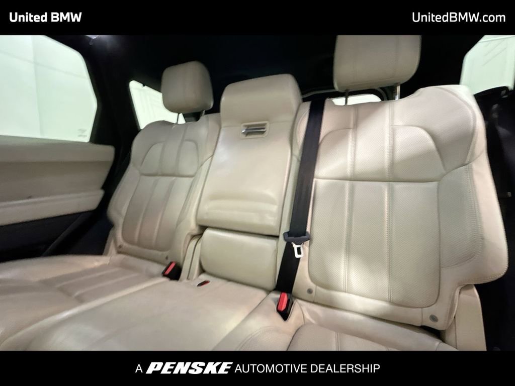 Used 2017 Land Rover Range Rover Sport HSE image 21