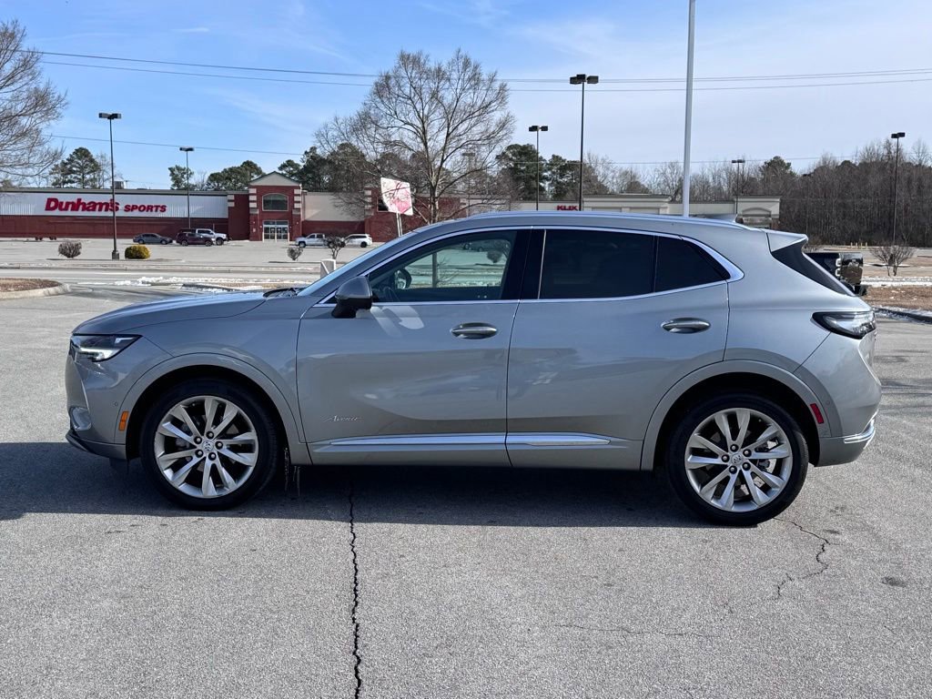 Used 2023 Buick Envision Avenir image 3