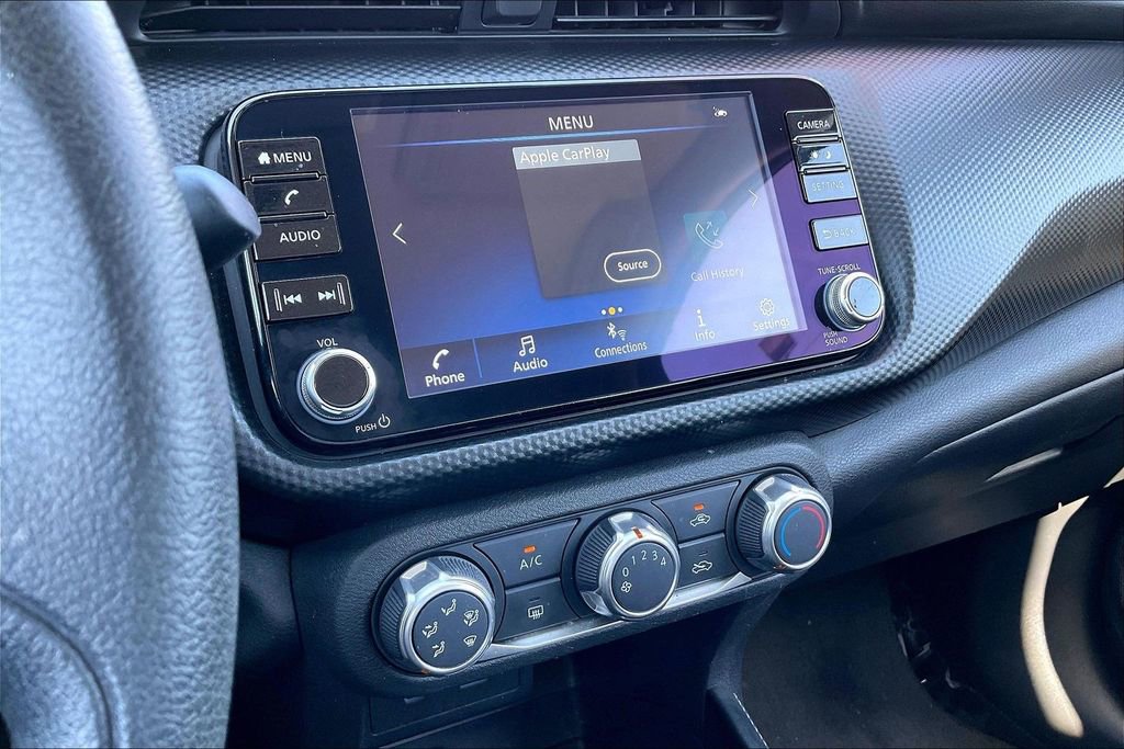 Used 2024 Nissan Kicks SV image 25