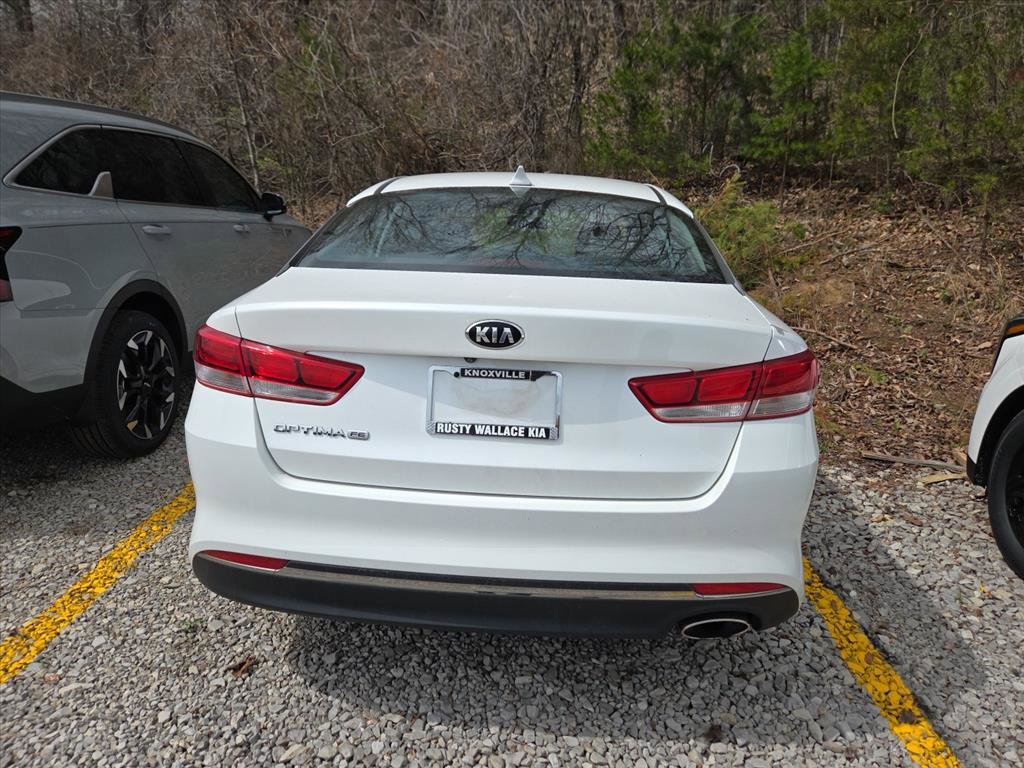 Used 2016 Kia Optima LX image 3