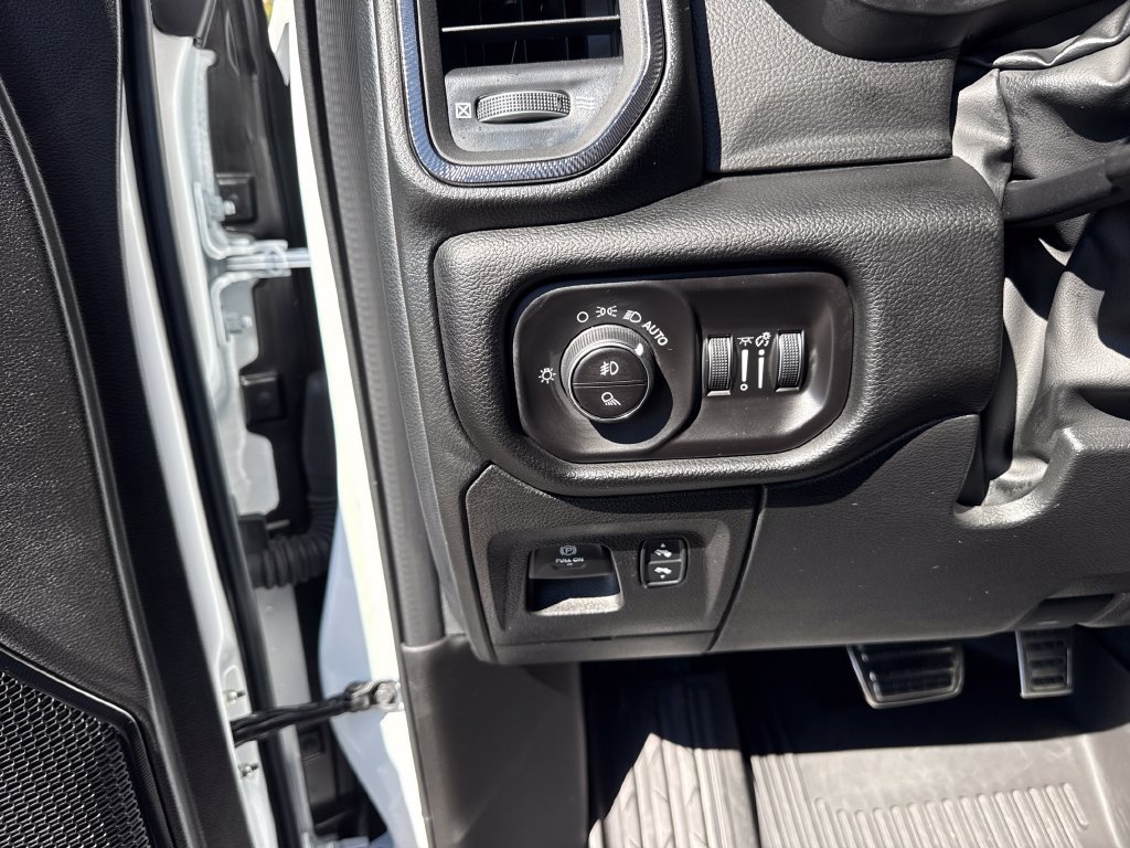 Used 2026 RAM 1500 RHO AWD/4WD image 13