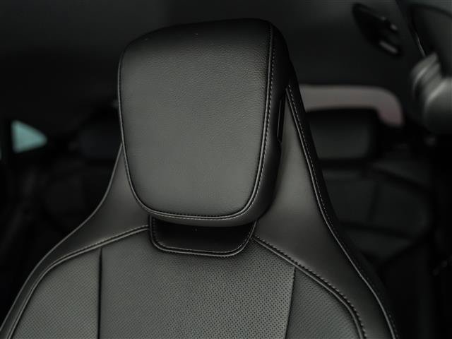 New 2026 Porsche Taycan AWD/4WD image 24