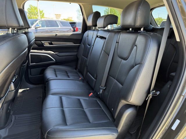 Used 2022 Kia Telluride EX w/ Towing Package image 31
