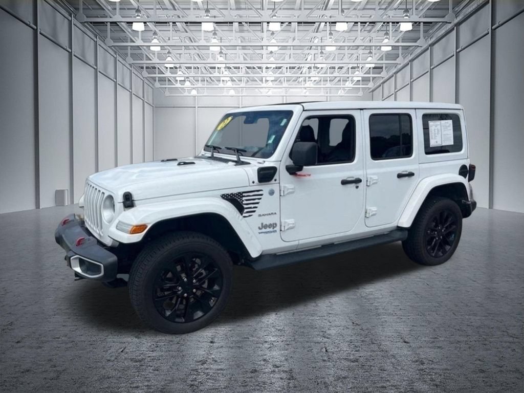 Used 2022 Jeep Wrangler Unlimited Sahara w/ Cold Weather Group AWD/4WD image 4