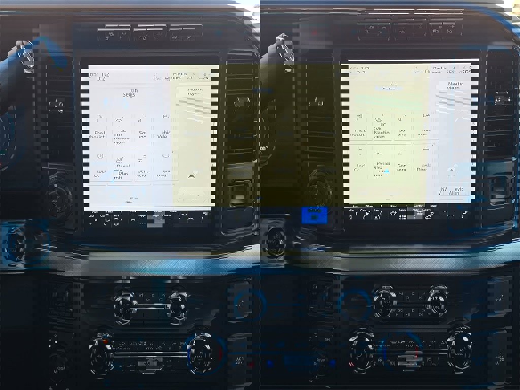 Used 2024 Ford F350 King Ranch image 19