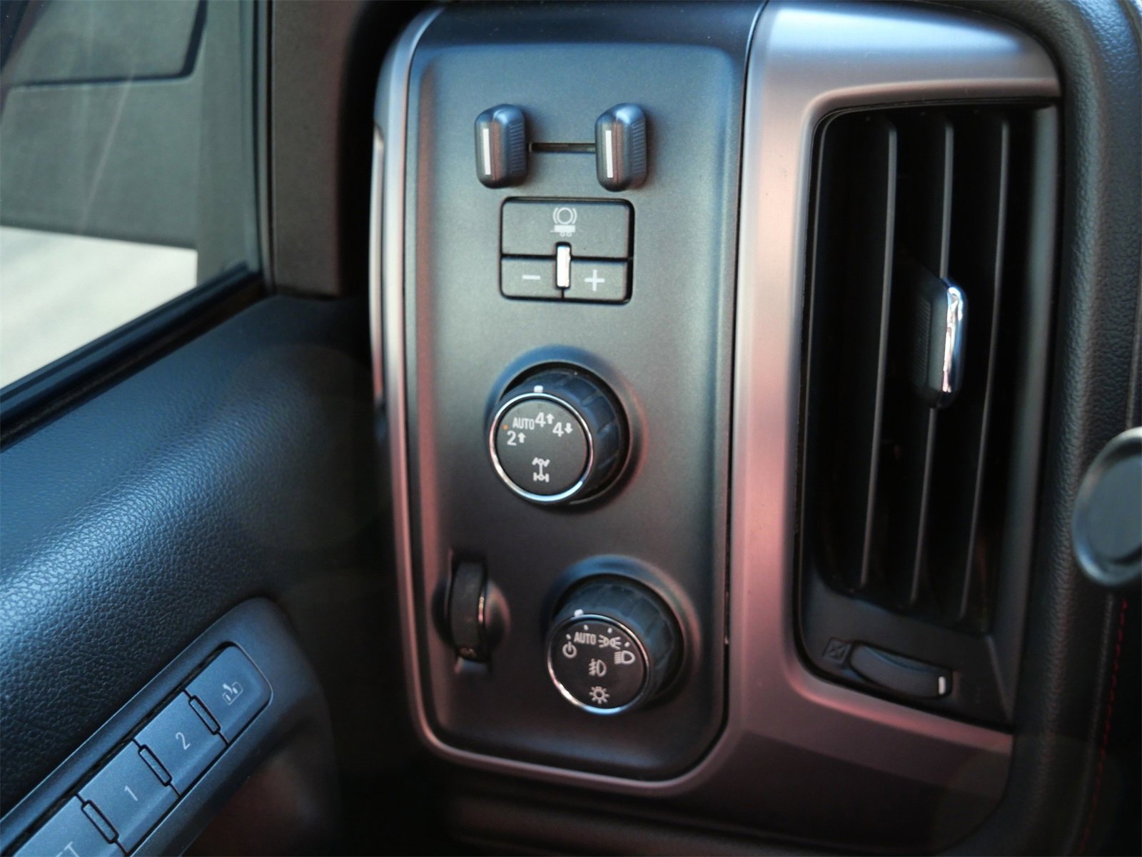 Used 2017 GMC Sierra 1500 SLT image 17