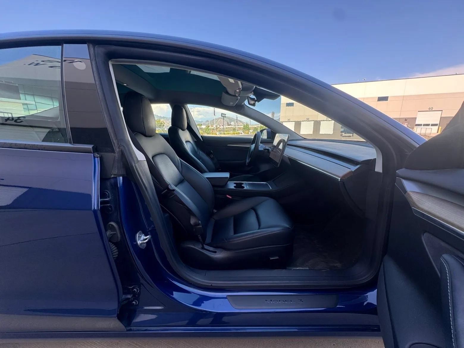 Used 2022 Tesla Model 3 Performance AWD/4WD image 11