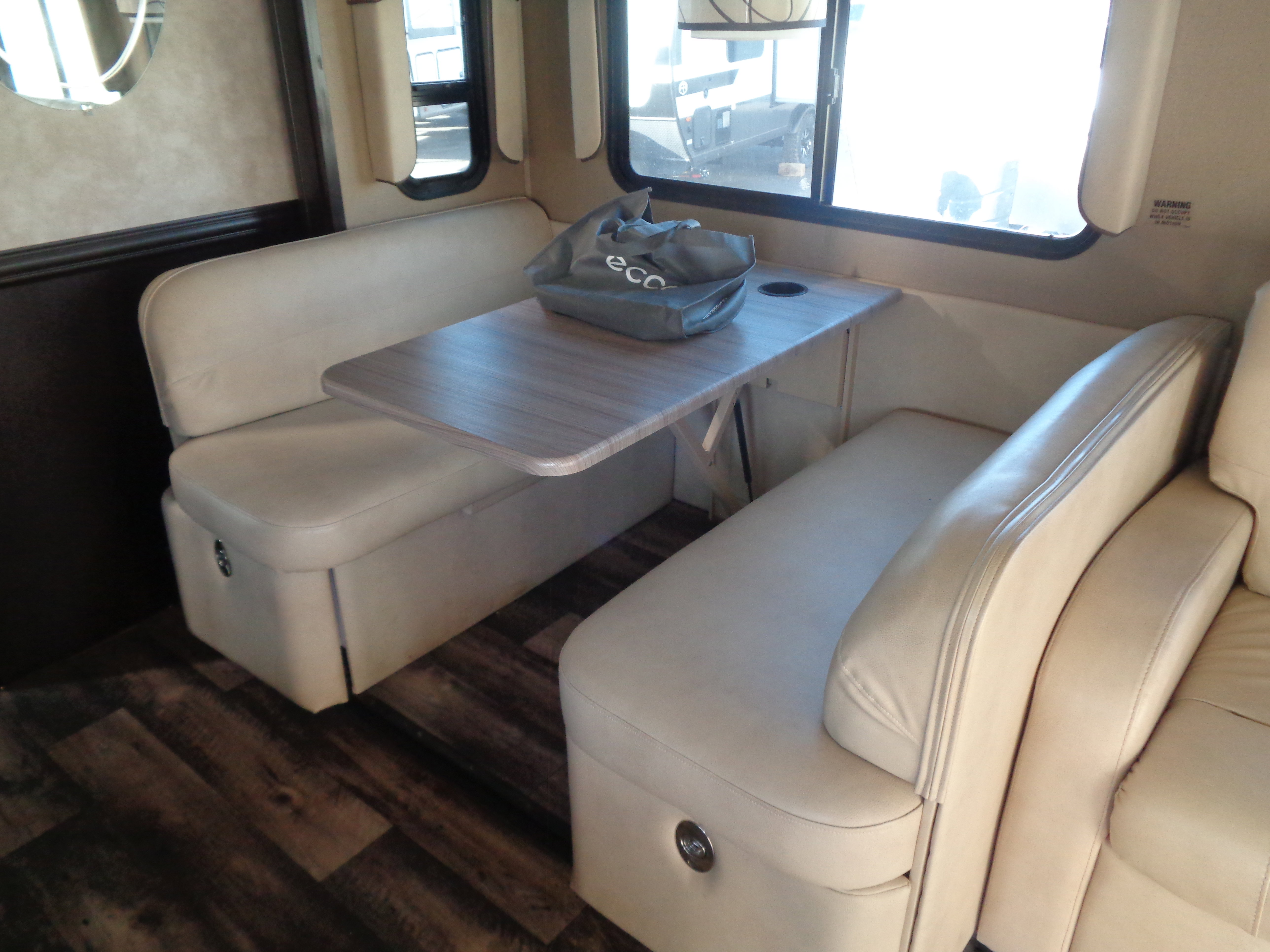 Used 2018 Ford E-450 and Econoline 450 Super Duty w/ Motorhome Prep Package RWD image 4