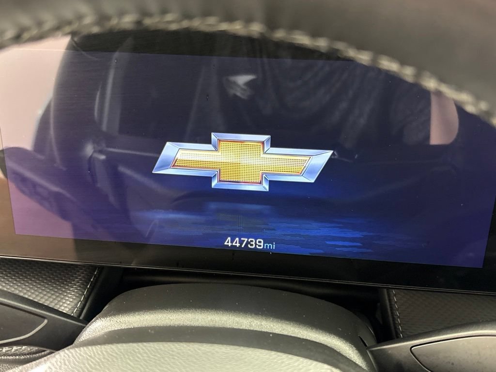 Used 2025 Chevrolet Equinox LT AWD/4WD image 28