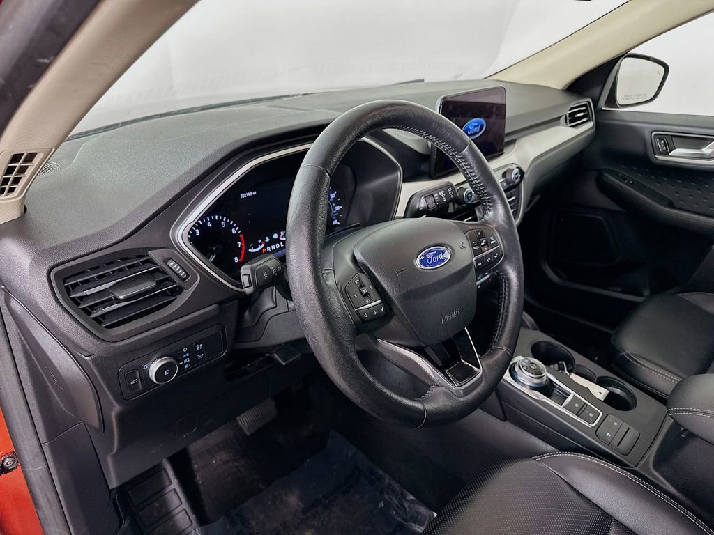 Used 2020 Ford Escape SEL image 14