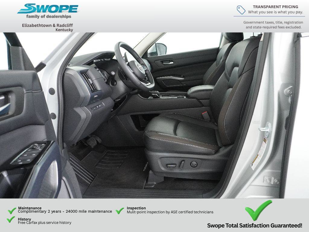 Certified 2025 Nissan Pathfinder SL AWD/4WD image 14