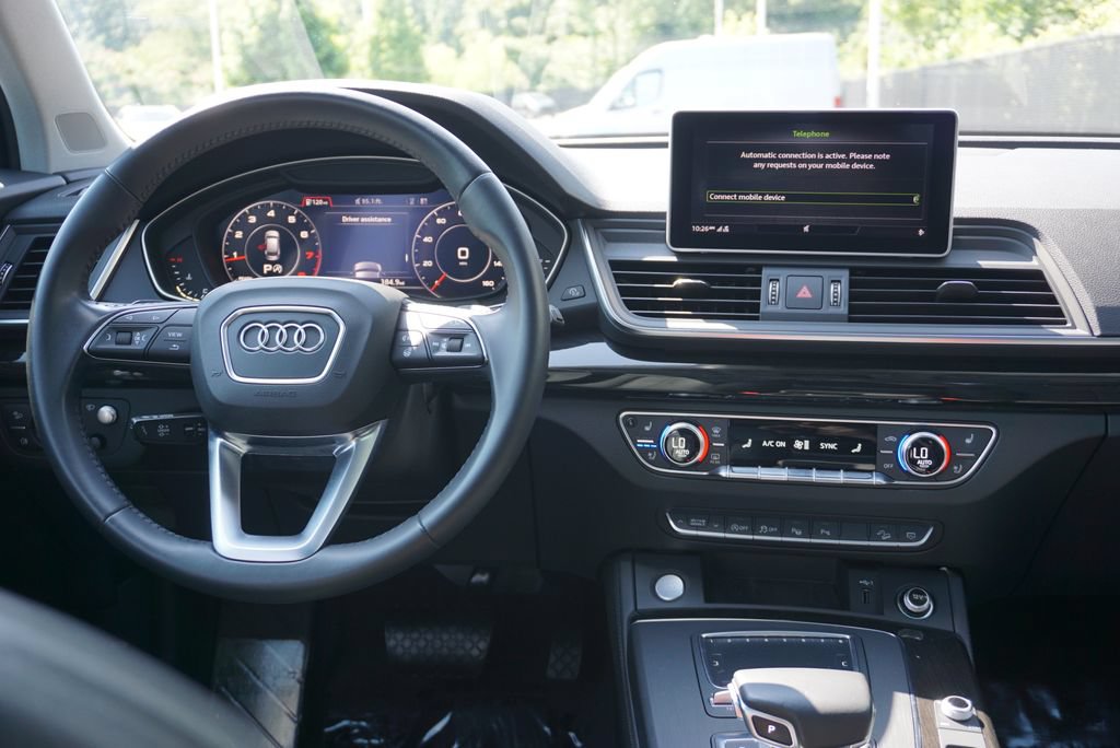 Used 2020 Audi Q5 Prestige w/ Prestige Package AWD/4WD image 18
