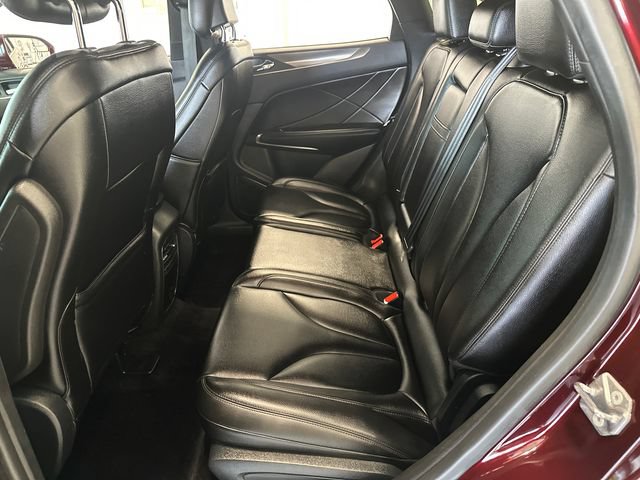 Used 2018 Lincoln MKC Premiere FWD image 26
