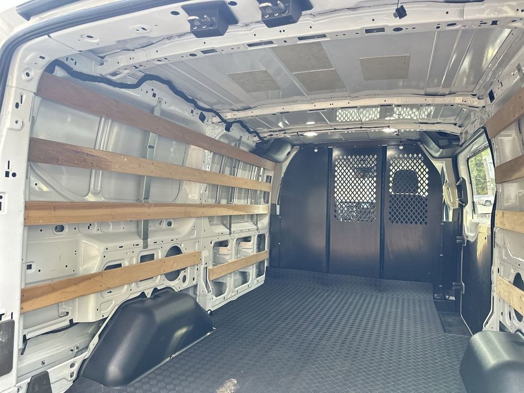 Used 2024 Ford Transit 250 Low Roof w/ Exterior Upgrade Package image 30