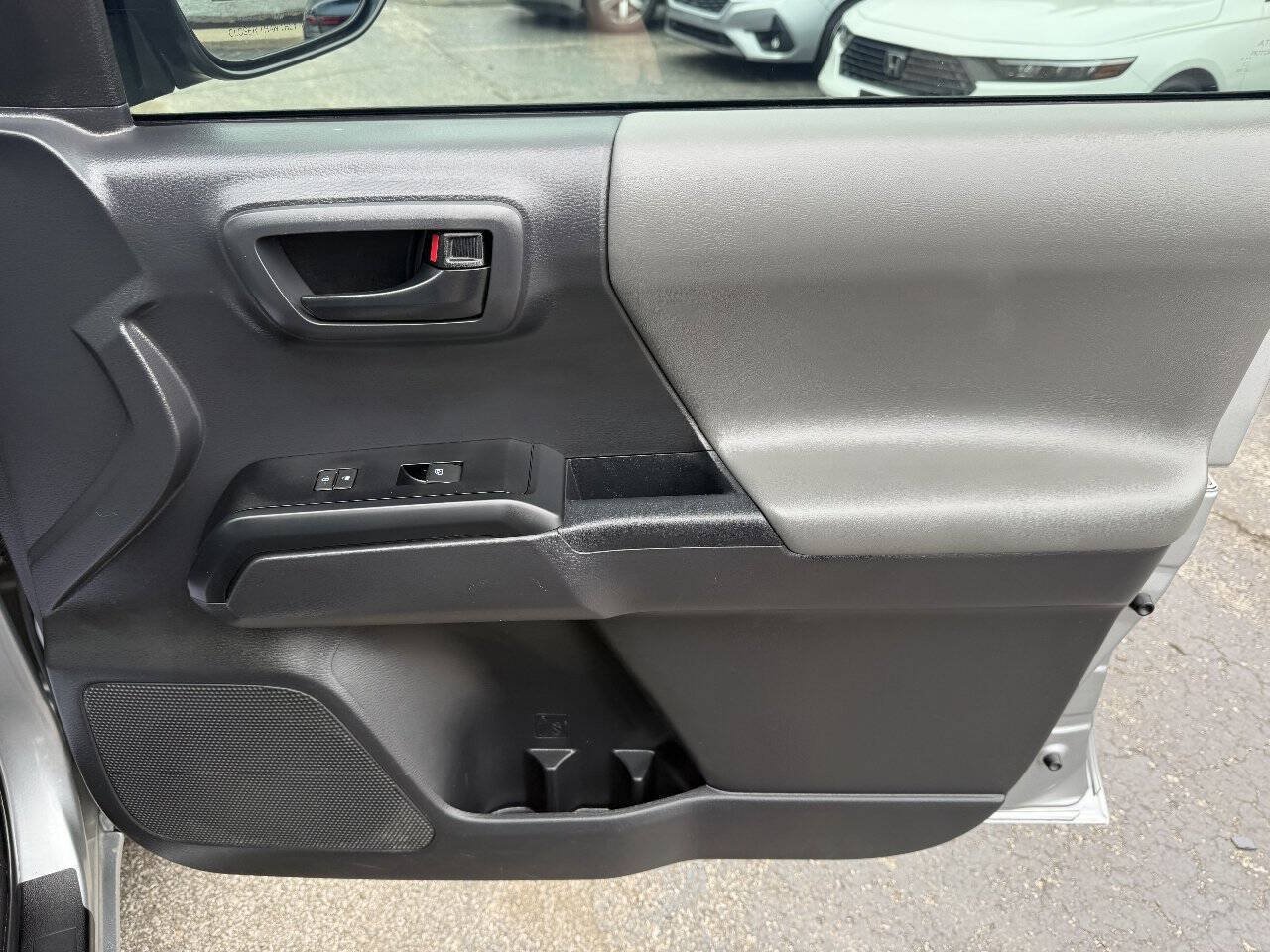 Used 2023 Toyota Tacoma SR AWD/4WD image 26