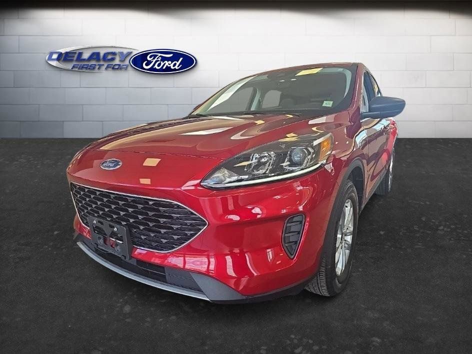 Used 2022 Ford Escape SE w/ Convenience Package AWD/4WD image 1