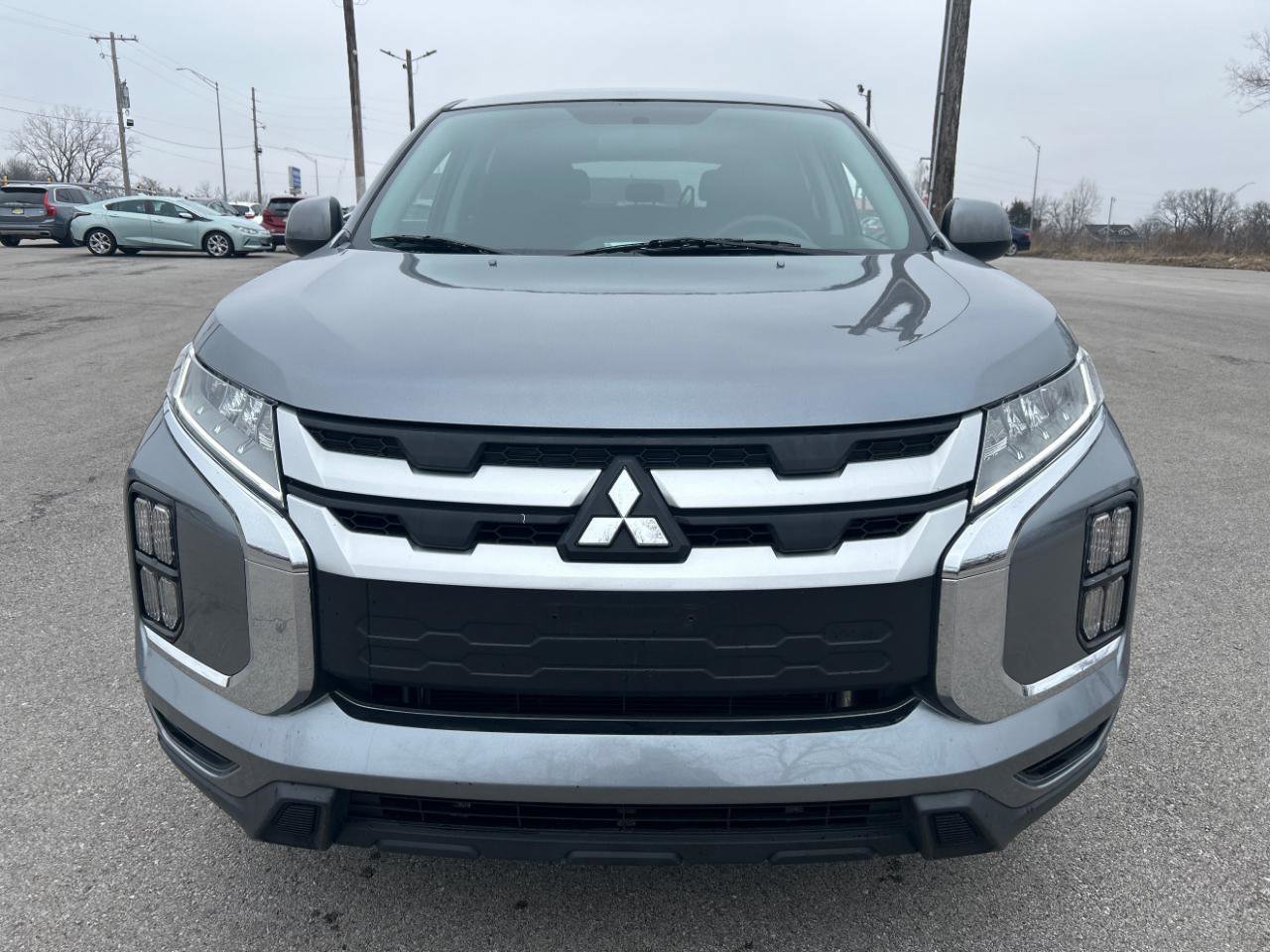 Used 2020 Mitsubishi Outlander Sport ES image 2