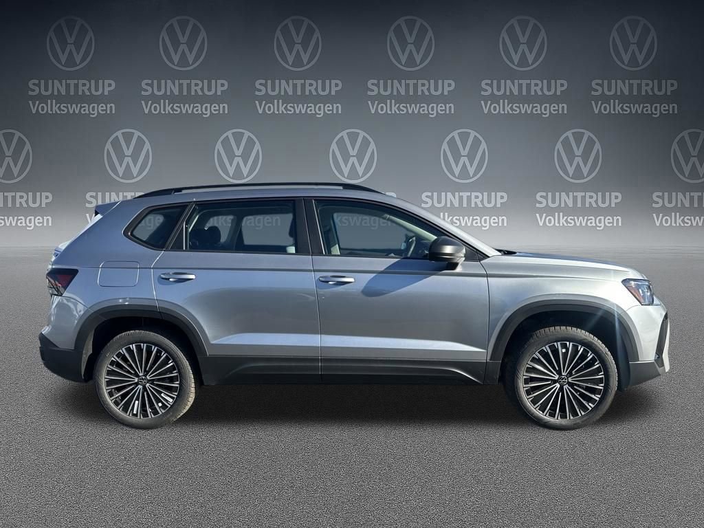 New 2026 Volkswagen Taos S image 13