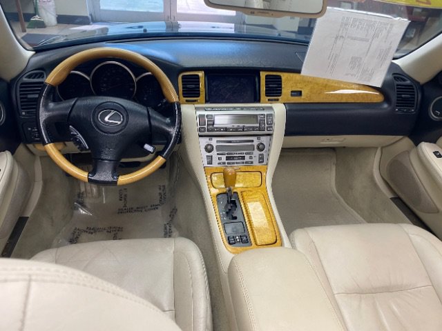 Used 2002 Lexus SC 430 Convertible RWD image 14