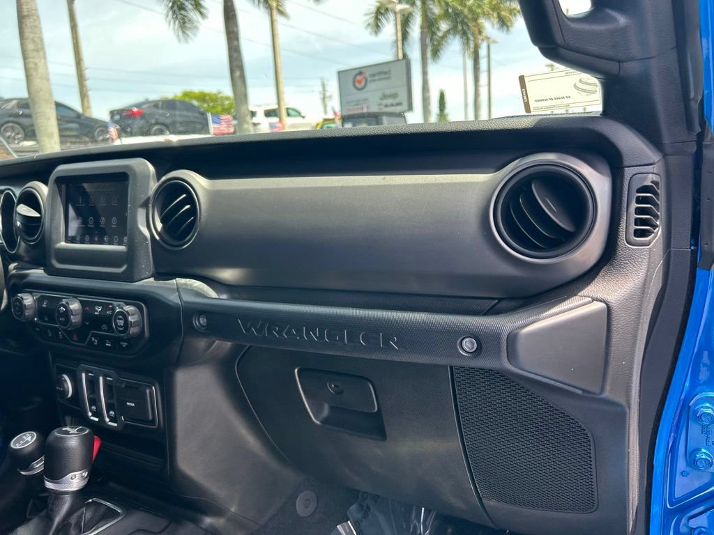 Used 2021 Jeep Wrangler Sport AWD/4WD image 23