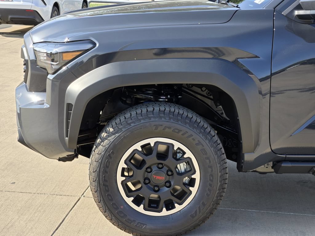 New 2026 Toyota Tacoma TRD Off-Road AWD/4WD image 6