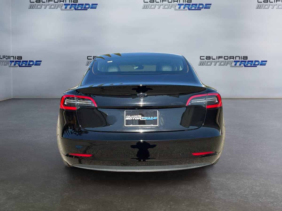 Used 2018 Tesla Model 3 Long Range RWD image 6