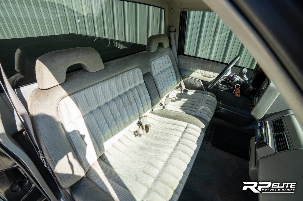 Used 1994 Chevrolet Silverado 1500 2WD Regular Cab image 77