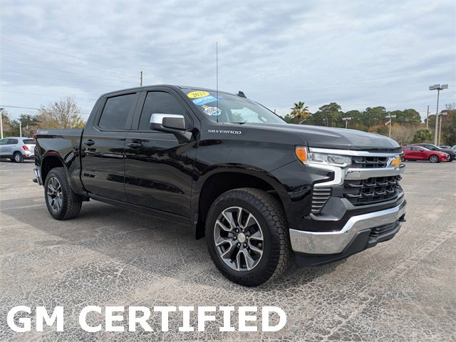 Used 2023 Chevrolet Silverado 1500 LT image 2