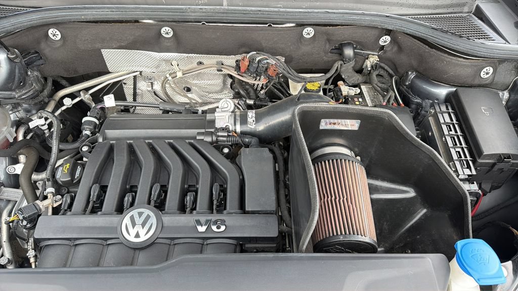 Certified 2023 Volkswagen Atlas SEL R-Line AWD/4WD image 30