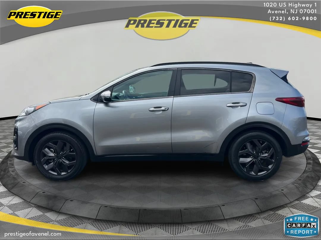 Used 2022 Kia Sportage Nightfall Edition FWD image 8