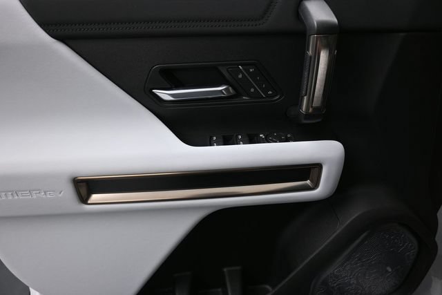 Used 2025 GMC Hummer EV 3X AWD/4WD image 13