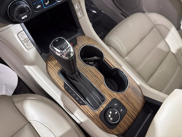 Used 2017 GMC Acadia Denali w/ Technology Package FWD image 22