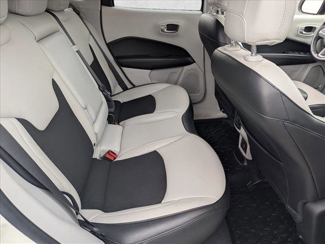 Used 2020 Jeep Compass Latitude image 24